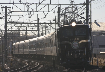 JR東日本 国鉄EF58形電気機関車 EF58 61 鉄道フォト・写真 by Maoairさん 宮原駅：2005年12月18日08時ごろ