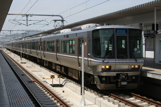 鉄道フォト・写真：JR西日本223系電車 姫路駅 鉄道フォト・写真 by かつお51号さん - 撮影日 2006/04/28 11:56