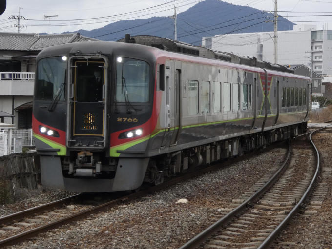 JR四国 2766 (2700系) 車両ガイド | レイルラボ(RailLab)