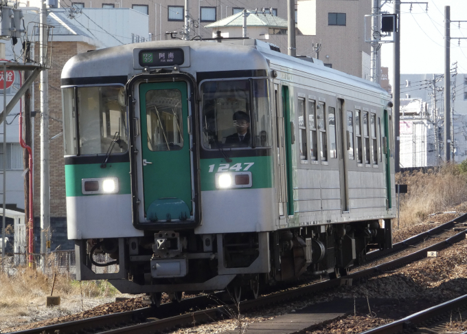 JR四国 1247 (1200形) 車両ガイド | レイルラボ(RailLab)