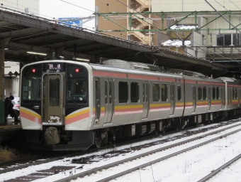 JR東日本E129系電車 クモハE128形(M'c) クモハE128-120 鉄道フォト・写真 by E653Hakutakaさん 長岡駅：2024年01月30日18時ごろ