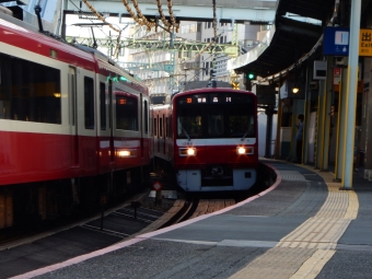 京急電鉄 京急デハ1500形(Mc) 1584 鉄道フォト・写真 by Akaiさん 北品川駅：2024年04月07日16時ごろ