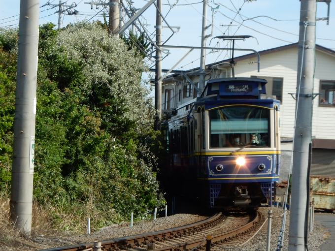 鉄道フォト・写真：江ノ島電鉄10形電車 10 七里ヶ浜駅 鉄道フォト・写真 by Akaiさん - 撮影日 2024/04/13 14:57