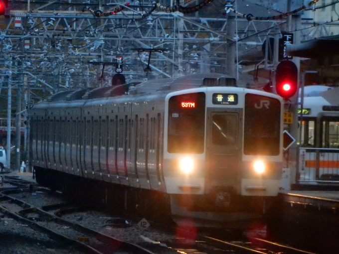 JR東日本 クハ211-2013 (211系) 車両ガイド | レイルラボ(RailLab)