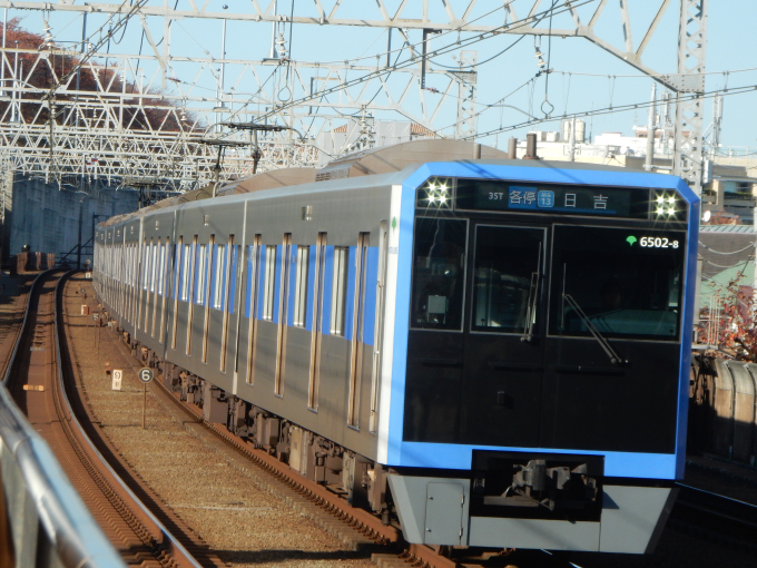 東京都交通局 6502‐8 (都営6500形) 車両ガイド | レイルラボ(RailLab)