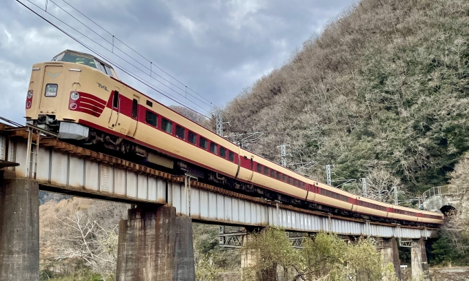 JR西日本 国鉄381系電車 やくも 381系 鉄道フォト・写真 by 紅姫さん ：2023年12月02日11時ごろ