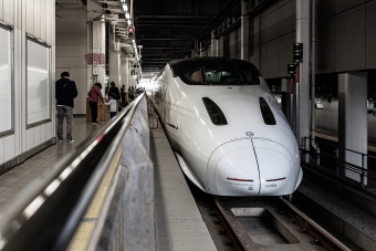 JR九州 800系新幹線 鉄道フォト・写真 by seeeeeraさん 博多駅 (JR)：2023年05月02日16時ごろ