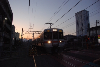 JR東海313系電車 鉄道フォト・写真 by Tetsuotaさん 甲府駅：2022年04月08日18時ごろ