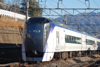 JR東日本 クハE352形 クハE352-4 鉄道フォト・写真 by Tetsuotaさん 金手駅：2024年01月16日15時ごろ