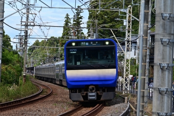 JR東日本 E235系 鉄道フォト・写真 by ドレミファエアさん 北鎌倉駅：2023年10月29日10時ごろ