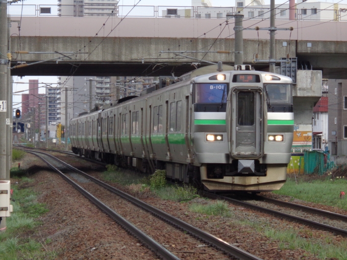 鉄道フォト・写真：JR北海道733系電車  クハ733-201 発寒中央駅 鉄道フォト・写真 by kuro鉄道チャンネルさん - 撮影日 2024/04/29 16:16