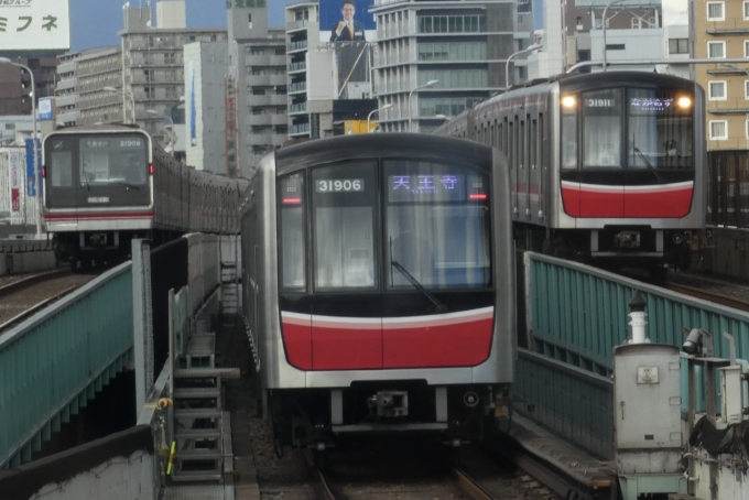 鉄道フォト・写真：大阪メトロ 大阪市交通局30000系電車 31906 新大阪駅 (大阪メトロ) 鉄道フォト・写真 by とざまいさん - 撮影日 2022/12/27 15:02