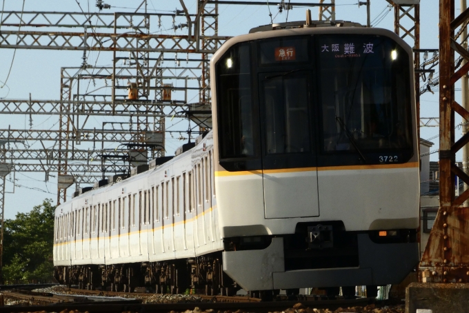 鉄道フォト・写真：近畿日本鉄道 近鉄3220系電車 3722 石切駅 鉄道フォト・写真 by とざまいさん - 撮影日 2024/08/07 17:20