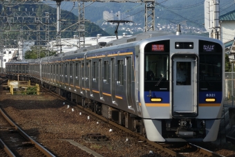 南海電鉄 南海8300形(Mc1) 8321 鉄道フォト・写真 by とざまいさん 三日市町駅：2024年08月03日07時ごろ