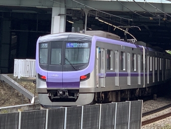 東京メトロ18000系電車 鉄道フォト・写真 by Futarorailさん たまプラーザ駅：2023年08月13日12時ごろ