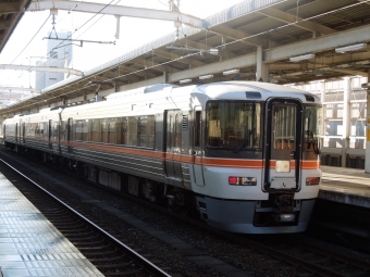 JR東海 クモハ373形 クモハ373-1 鉄道フォト・写真 by suzaku5219さん 掛川駅 (JR)：2022年12月31日14時ごろ