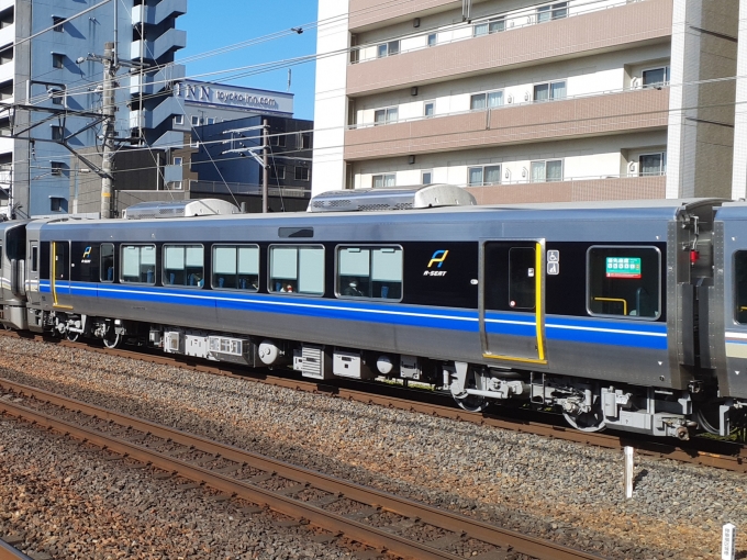 鉄道フォト・写真：JR西日本225系電車 クモハ224-702 南草津駅 鉄道フォト・写真 by トリテツノワグマさん - 撮影日 2023/03/29 08:44