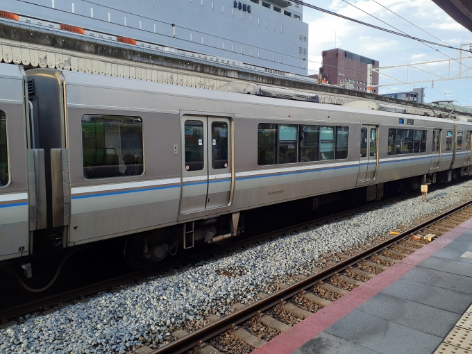 鉄道フォト・写真：JR西日本223系電車 サハ223-2060 京都駅 (JR) 鉄道フォト・写真 by トリテツノワグマさん - 撮影日 2023/09/12 17:09