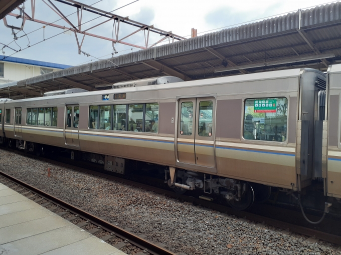 鉄道フォト・写真：JR西日本223系電車 サハ223-2212 石山駅 鉄道フォト・写真 by トリテツノワグマさん - 撮影日 2023/09/21 16:22