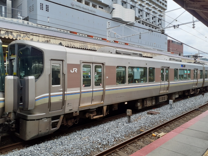 鉄道フォト・写真：JR西日本225系電車 クモハ224-112 京都駅 (JR) 鉄道フォト・写真 by トリテツノワグマさん - 撮影日 2023/09/21 13:59