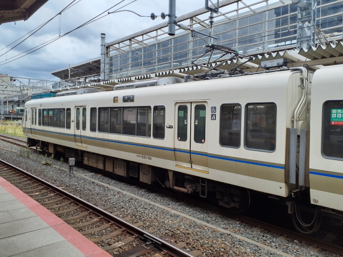 JR西日本 クモハ221-50 (221系) 車両ガイド | レイルラボ(RailLab)