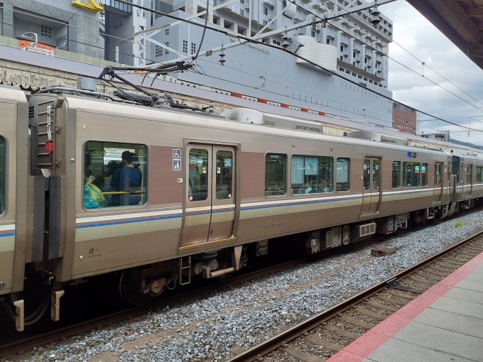 鉄道フォト・写真：JR西日本225系電車 クモハ225-109 京都駅 (JR) 鉄道フォト・写真 by トリテツノワグマさん - 撮影日 2023/09/21 13:44