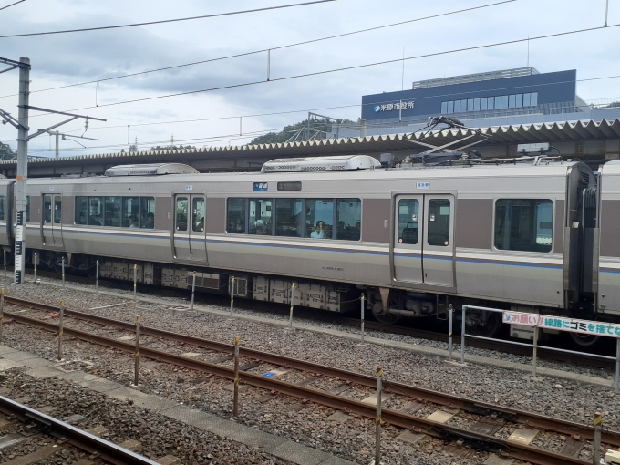 鉄道フォト・写真：JR西日本223系電車 モハ223-2187 米原駅 (JR) 鉄道フォト・写真 by トリテツノワグマさん - 撮影日 2023/10/08 12:26