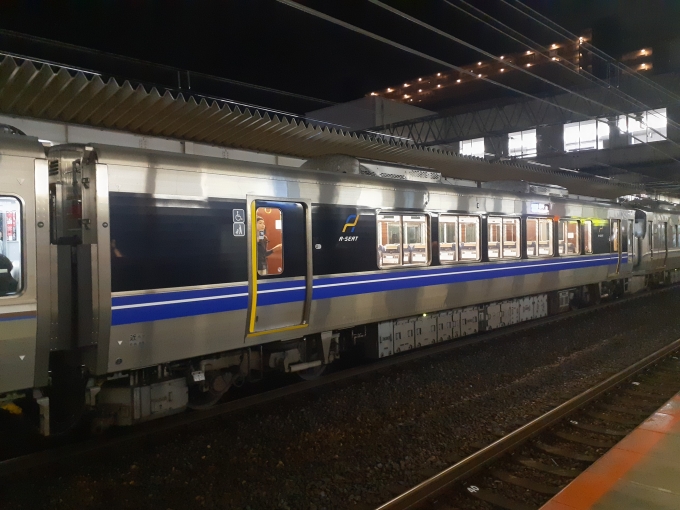 鉄道フォト・写真：JR西日本225系電車 クモハ224-702 南草津駅 鉄道フォト・写真 by トリテツノワグマさん - 撮影日 2023/11/06 18:39