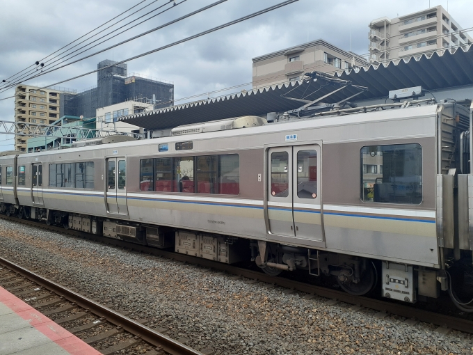 鉄道フォト・写真：JR西日本223系電車 モハ222-3024 南草津駅 鉄道フォト・写真 by トリテツノワグマさん - 撮影日 2023/12/16 14:12