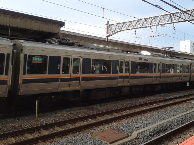 鉄道フォト・写真：JR西日本207系電車 モハ207-19 京都駅 (JR) 鉄道フォト・写真 by トリテツノワグマさん - 撮影日 2022/10/27 08:16