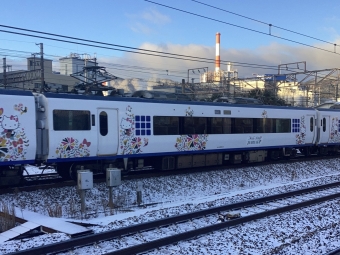 JR西日本 モハ281形 はるか(特急) モハ281-11 鉄道フォト・写真 by トリテツノワグマさん 石山駅：2024年01月25日07時ごろ