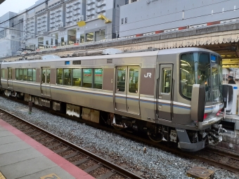 JR西日本 クモハ223形 クモハ223-2096 鉄道フォト・写真 by トリテツノワグマさん 京都駅 (JR)：2024年01月24日17時ごろ