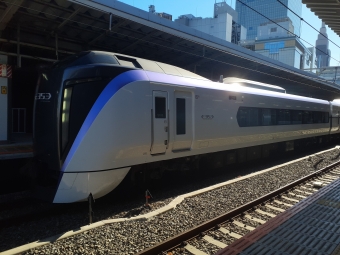 JR東日本 クハE352形 クハE352-8 鉄道フォト・写真 by トリテツノワグマさん 新宿駅 (JR)：2023年12月23日11時ごろ