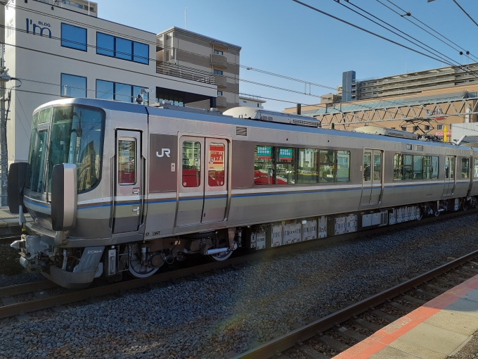 鉄道フォト・写真：JR西日本223系電車 クモハ223-2064 南草津駅 鉄道フォト・写真 by トリテツノワグマさん - 撮影日 2023/03/29 07:48