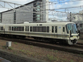 JR西日本 クハ221形 クハ221-45 鉄道フォト・写真 by トリテツノワグマさん 京都駅 (JR)：2021年08月06日17時ごろ