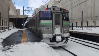 JR北海道733系電車 エアポート(快速) 鉄道フォト・写真 by 新函さん 新札幌駅：2024年02月16日11時ごろ