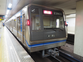 電車マニア必見　大阪市営　地下鉄　看板 大阪メトロ 7103 (大阪市営地下鉄70系) 車両ガイド | レイルラボ(RailLab)