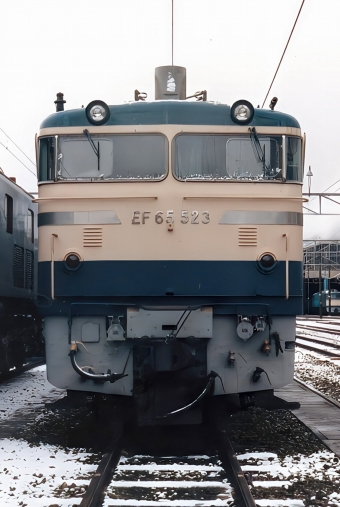 国鉄EF65形電気機関車 EF65-523 鉄道フォト・写真 by こやじじいさん 米原駅 (JR)：1984年01月15日12時ごろ