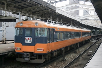 近畿日本鉄道 近鉄12200系電車 鉄道フォト・写真 by こやじじいさん 鶴橋駅 (近鉄)：2010年02月13日12時ごろ