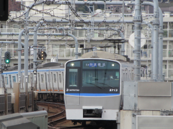 相模鉄道 8713 (相鉄8000系) 車両ガイド | レイルラボ(RailLab)