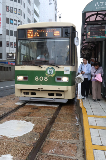 広島電鉄 808 (広電800形) 車両ガイド | レイルラボ(RailLab)