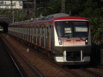 東急電鉄 6704 (東急6000系) 車両ガイド | レイルラボ(RailLab)